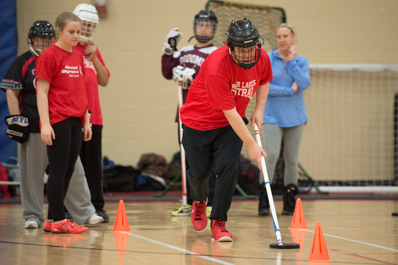 virtual-competition-for-floor-hockey-skills-and-snowshoe